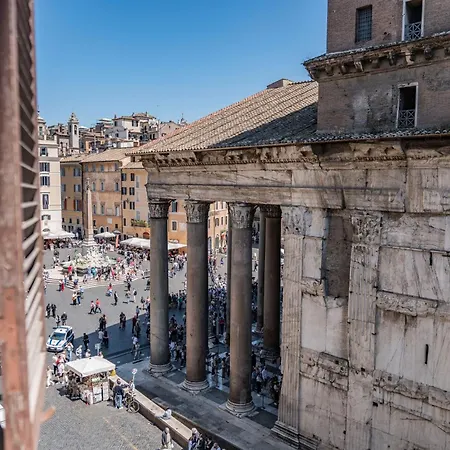 Heart Of Rome - Pantheon View-2